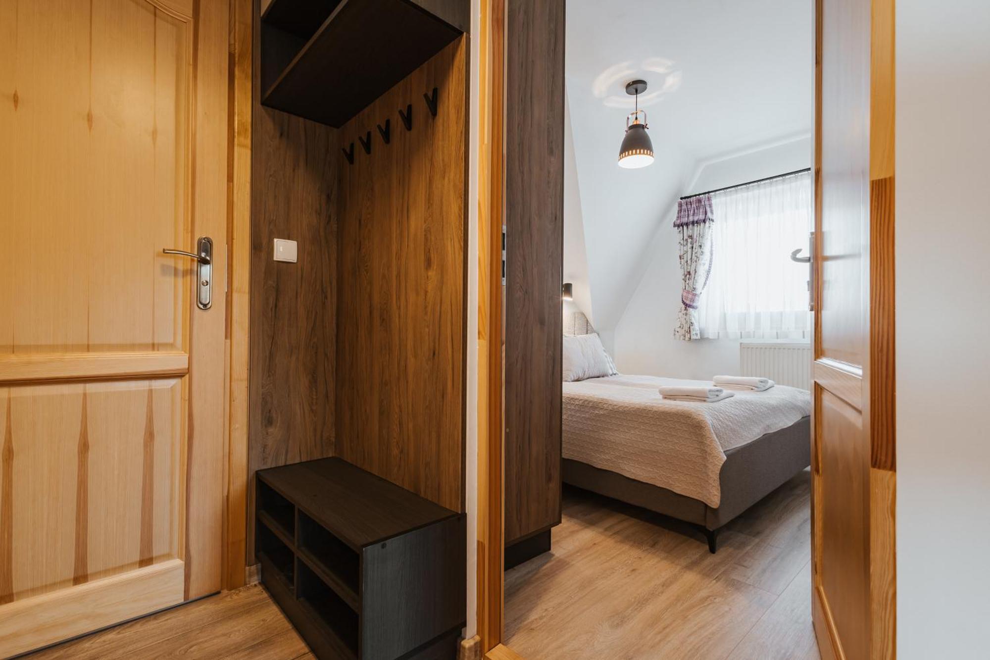 Dom Wypocz Pod Litwinka Apartamenty เบียลกาตัทร์ชันสกา ภายนอก รูปภาพ