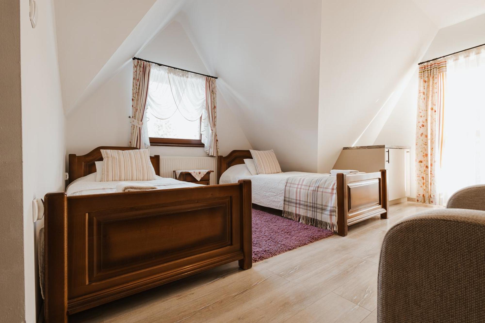 Dom Wypocz Pod Litwinka Apartamenty เบียลกาตัทร์ชันสกา ภายนอก รูปภาพ