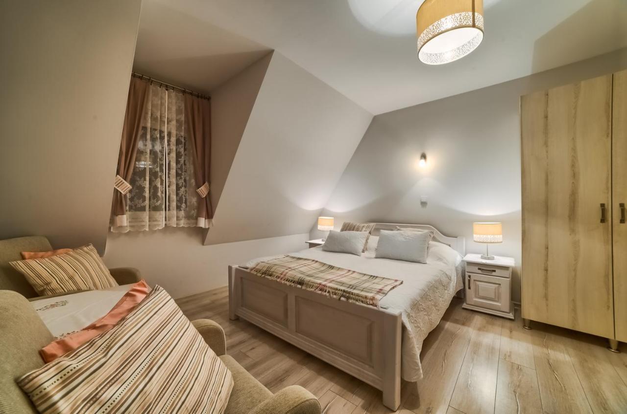 Dom Wypocz Pod Litwinka Apartamenty เบียลกาตัทร์ชันสกา ภายนอก รูปภาพ